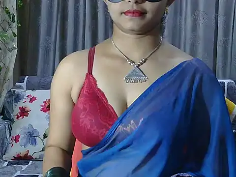 Snapshot of Butterflyy9 chatting on June 17, 2026, 4:50 pm Butterflyy9 online show from June 17, 2026, 4:50 pm