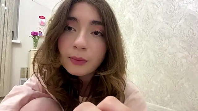 Rosie Sweety online show from July 1, 2026, 7:14 pm