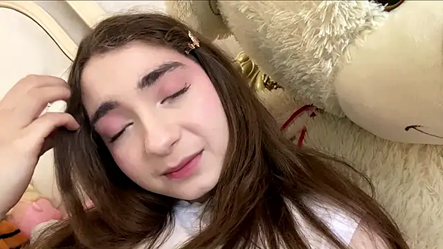 Rosie Sweety online show from May 16, 2026, 2:49 pm