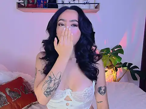 SecretSiena online show from May 13, 2026, 11:23 pm