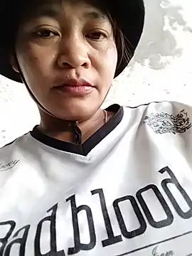 Snapshot of Lagi_sexyy chatting on July 17, 2026, 7:38 am Lagi sexyy online show from July 17, 2026, 7:38 am
