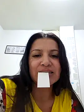 Snapshot of Casandra_inthemorning chatting on June 20, 2026, 3:33 am Casandra inthemorning online show from June 20, 2026, 3:33 am