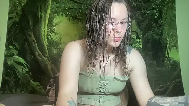 mo0ngoddess online show from February 25, 2026, 3:51 am