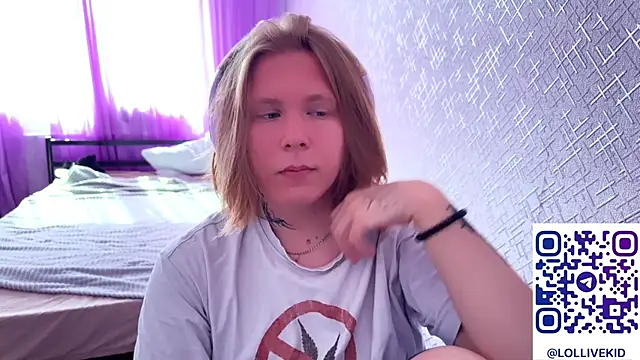 Snapshot of Hirtay chatting on June 26, 2026, 12:44 pm Hirtay online show from June 26, 2026, 12:44 pm