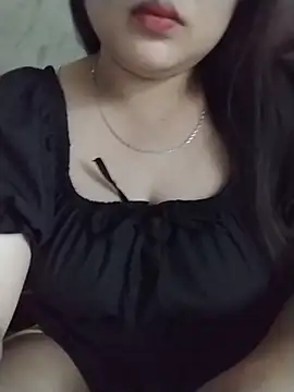 lybaby11 online show from June 26, 2026, 8:42 am