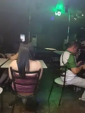 PRETTYJHONAPUSSY online show from May 14, 2026, 2:36 pm