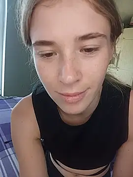 Snapshot of BarniLilit chatting on August 6, 2026, 7:47 am BarniLilit online show from August 6, 2026, 7:47 am