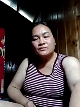 Snapshot of Blowjob0100 chatting on June 18, 2026, 9:36 am Blowjob0100 online show from June 18, 2026, 9:36 am