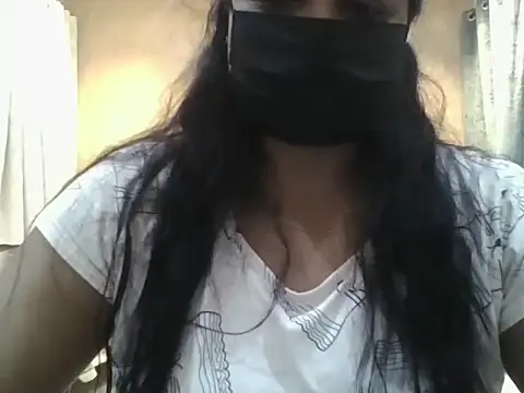 Snapshot of Hottalklady chatting on May 13, 2026, 4:36 pm Hottalklady online show from May 13, 2026, 4:36 pm