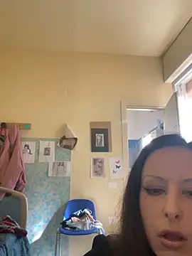 Snapshot of babydollbby chatting on May 20, 2026, 7:16 am babydollbby online show from May 20, 2026, 7:16 am