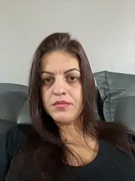 Snapshot of sweet_milenaa chatting on June 19, 2026, 11:05 am sweet milenaa online show from June 19, 2026, 11:05 am
