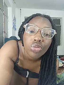 softlatinax online show from May 23, 2026, 1:59 am