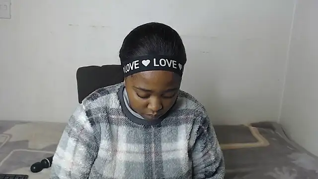 African Busty online show from June 22, 2026, 4:59 pm