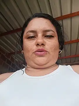 dirty violeota 19 online show from May 13, 2026, 2:13 pm