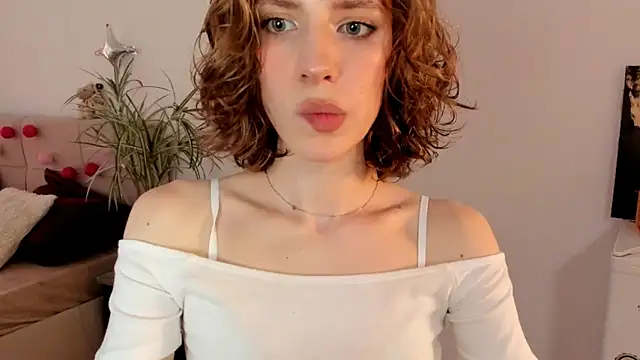 imogensy online show from June 14, 2026, 2:18 pm