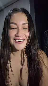 Tatiana123  online show from May 15, 2026, 5:05 am