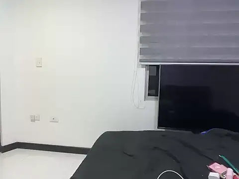 babyyydoll  online show from August 8, 2026, 1:34 am