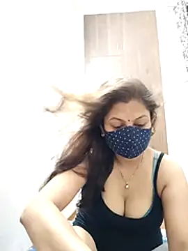 Snapshot of hot_kiran2000 chatting on July 1, 2026, 2:28 pm hot kiran2000 online show from July 1, 2026, 2:28 pm
