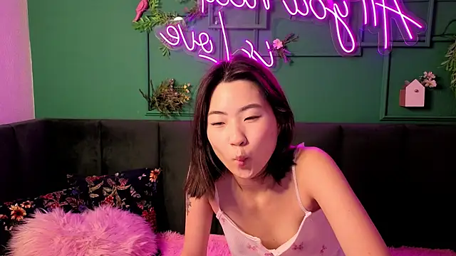 Runi Asian online show from June 27, 2026, 1:22 am