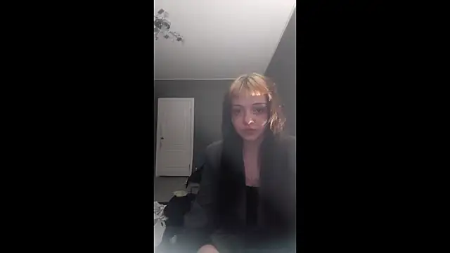 SuellenOsche online show from May 13, 2026, 8:49 pm