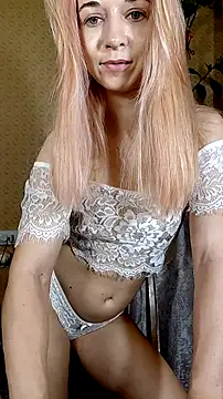 Snapshot of Lunaria5391 chatting on June 12, 2026, 7:33 pm Lunaria5391 online show from June 12, 2026, 7:33 pm