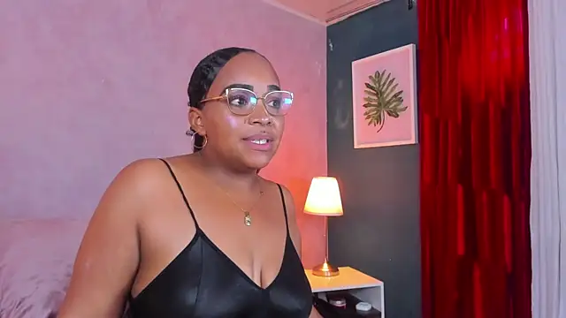 Snapshot of rouses_malih chatting on July 2, 2026, 6:36 pm rouses malih online show from July 2, 2026, 6:36 pm