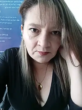 Snapshot of KAREN--03 chatting on June 10, 2026, 6:09 pm KAREN--03 online show from June 10, 2026, 6:09 pm