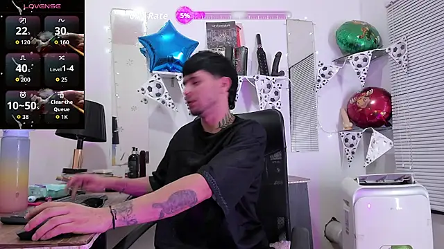 StefanoBigCock online show from June 24, 2026, 6:28 pm