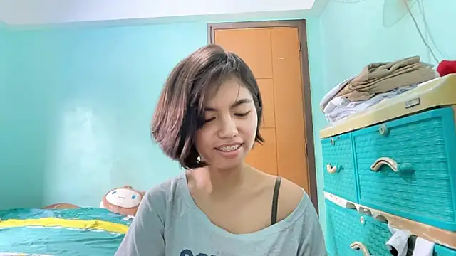 Snapshot of YukikoSchaefers chatting on June 19, 2026, 3:23 am YukikoSchaefers online show from June 19, 2026, 3:23 am
