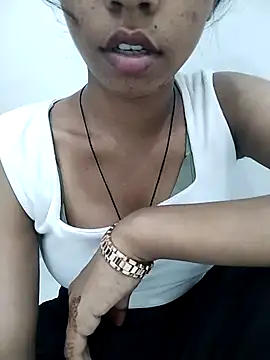 sexy anaya0 online show from May 28, 2026, 6:10 am