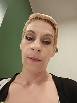 KittyDesiree online show from July 2, 2026, 8:09 am