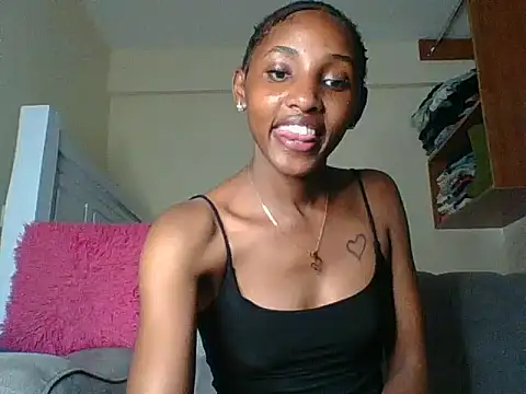 Snapshot of Velvet_peach chatting on June 28, 2026, 8:04 pm Velvet peach online show from June 28, 2026, 8:04 pm