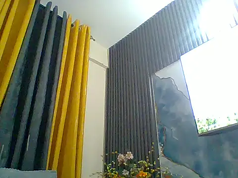 juicyass gama online show from June 14, 2026, 7:15 pm