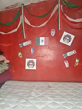 Snapshot of MaiaExotic chatting on July 7, 2026, 10:35 pm MaiaExotic online show from July 7, 2026, 10:35 pm
