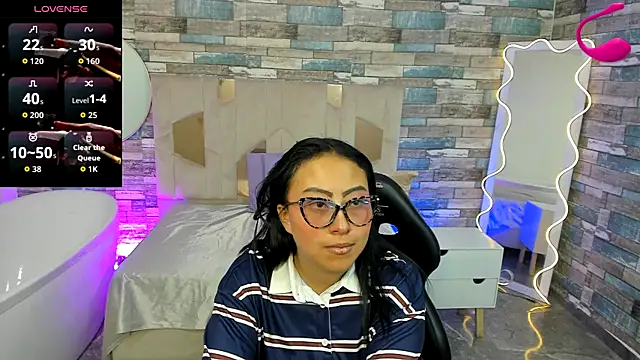 Snapshot of Amhira_Tay chatting on July 11, 2026, 7:14 pm Amhira Tay online show from July 11, 2026, 7:14 pm