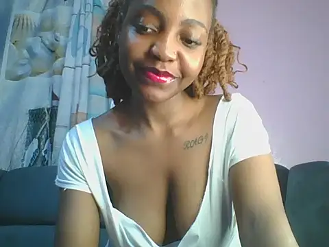 Snapshot of Africana_sexy chatting on June 25, 2026, 8:03 pm Africana sexy online show from June 25, 2026, 8:03 pm