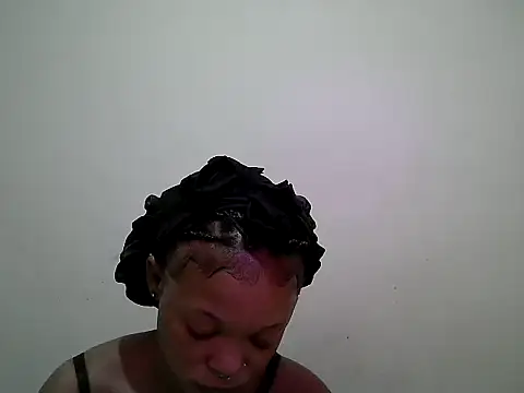 Snapshot of Miss_rihanna chatting on June 13, 2026, 6:22 am Miss rihanna online show from June 13, 2026, 6:22 am