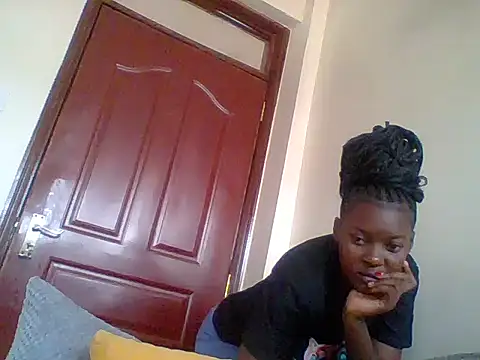 Snapshot of love_doll26 chatting on July 8, 2026, 9:43 am love doll26 online show from July 8, 2026, 9:43 am