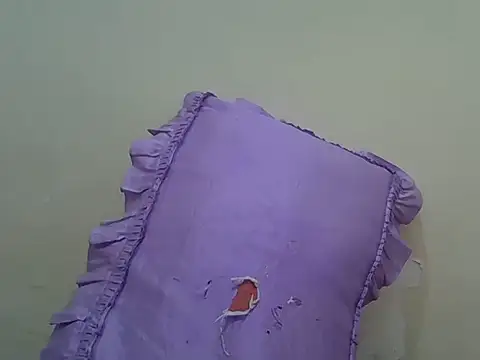 Simply Naughty0 online show from June 14, 2026, 7:37 pm