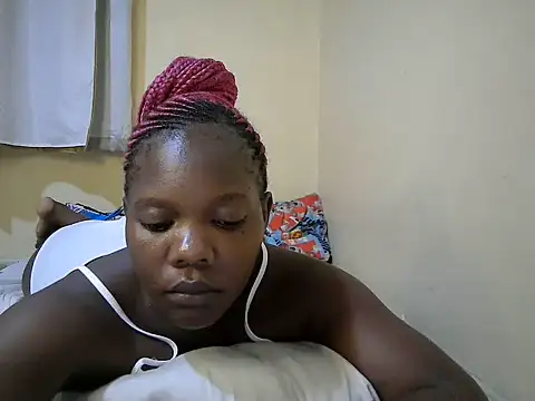 sweet-tiffy online show from June 8, 2026, 1:28 am