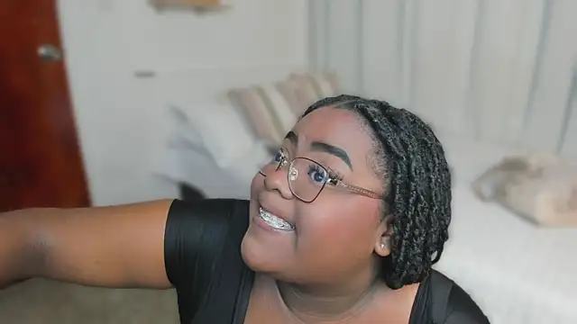 Snapshot of Ayanaa_Ebony_ chatting on June 11, 2026, 11:18 am Ayanaa Ebony online show from June 11, 2026, 11:18 am
