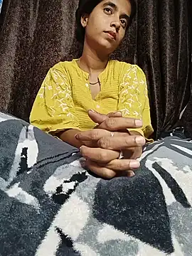 Sexy Lizi online show from May 15, 2026, 4:27 pm