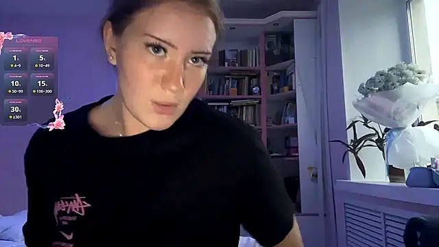 Snapshot of Lisi_Kiss_ chatting on July 3, 2026, 5:19 pm Lisi Kiss online show from July 3, 2026, 5:19 pm