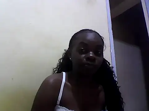 Candybbe19 online show from May 15, 2026, 8:07 pm