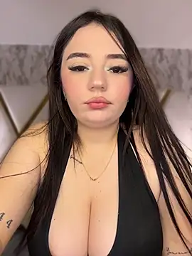 Snapshot of ValeriaCarter chatting on June 24, 2026, 12:48 pm ValeriaCarter online show from June 24, 2026, 12:48 pm