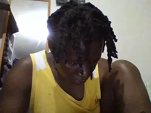 Snapshot of yourdreamgirlT chatting on July 6, 2026, 12:17 am yourdreamgirlT online show from July 6, 2026, 12:17 am