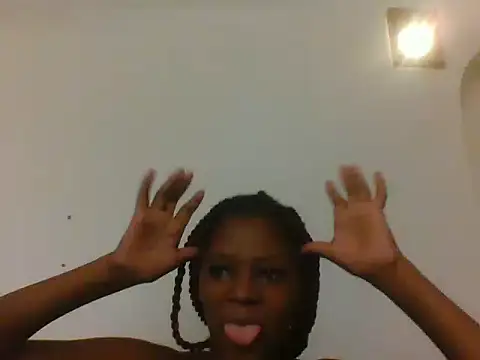 Snapshot of Jiggle_assie chatting on June 17, 2026, 2:00 am Jiggle assie online show from June 17, 2026, 2:00 am