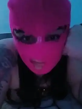 Snapshot of BaddieOMalessere chatting on May 15, 2026, 10:19 pm BaddieOMalessere online show from May 15, 2026, 10:19 pm