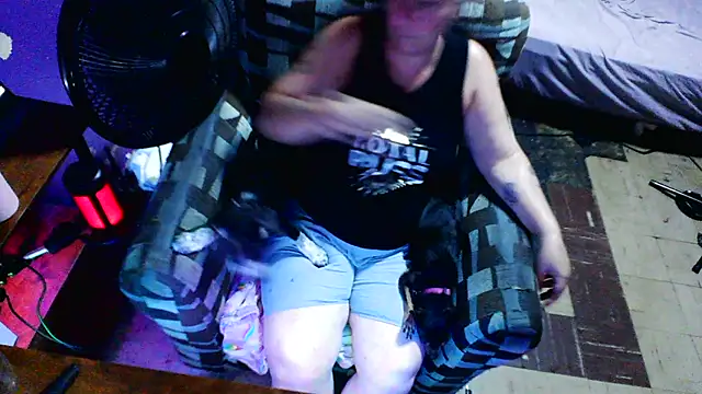 Snapshot of Angelicbooty1 chatting on July 19, 2026, 10:39 pm Angelicbooty1 online show from July 19, 2026, 10:39 pm