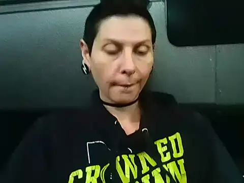 LaFemmeCyberObscura online show from May 29, 2026, 3:18 pm